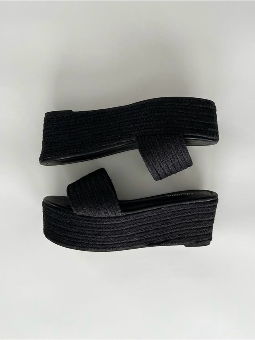 Liliana Black Platform Sandals (Brand New from Akira no box) - Size 10